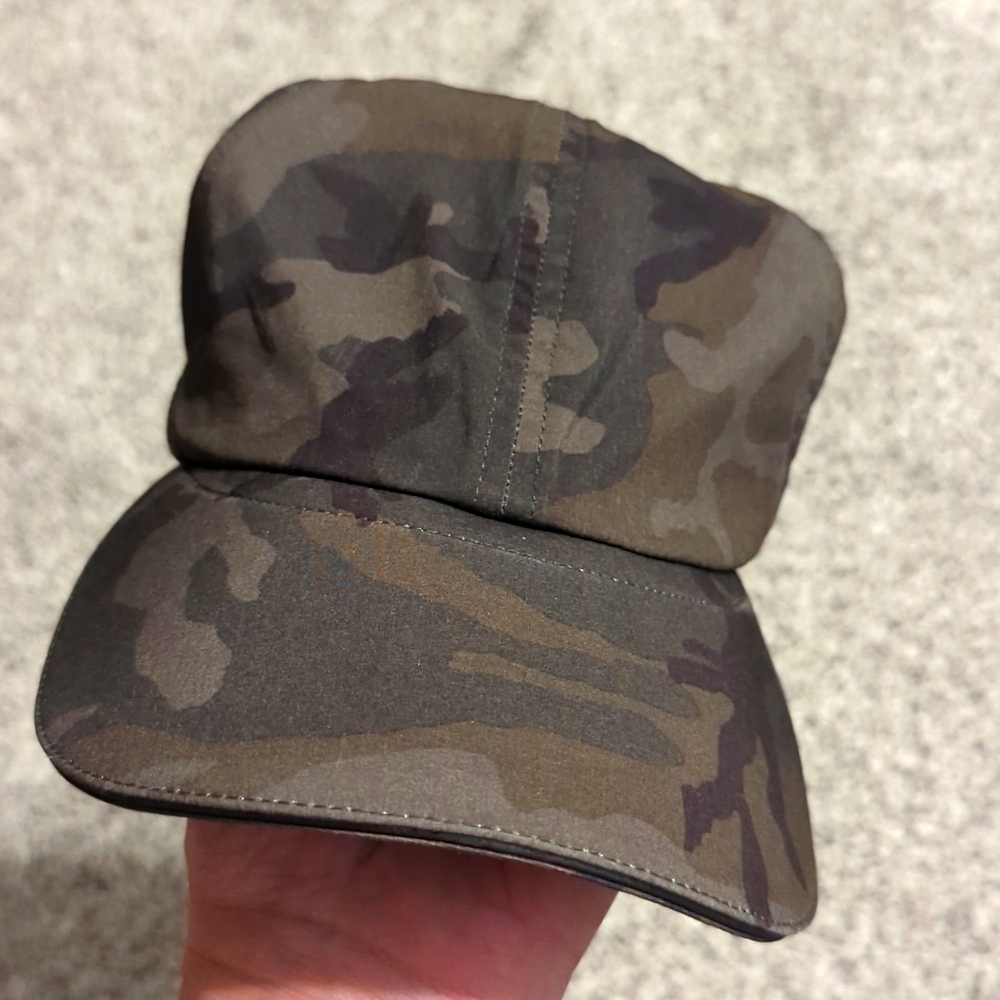 Lululemon Cap